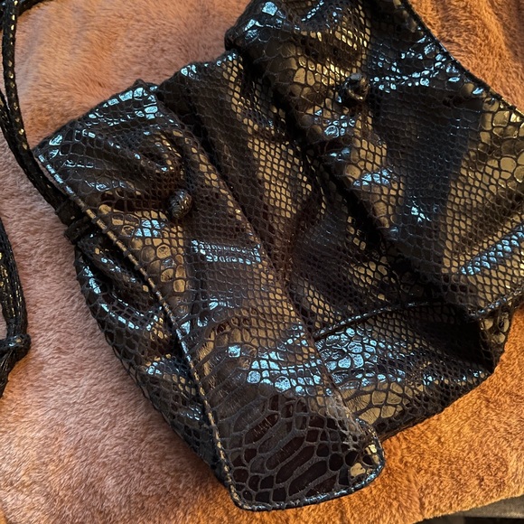 Carlos Falchi Handbag-NWOT - Picture 3 of 3